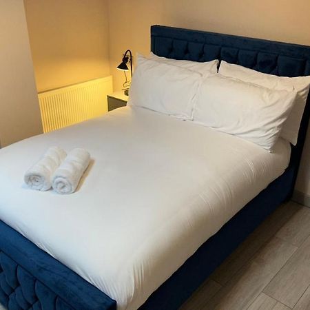 One Bedroom Apartment In Walsall Sleeps 4 Free Wifi By Villazu Bloxwich 外观 照片