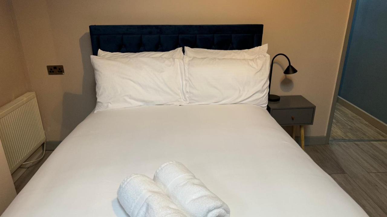 One Bedroom Apartment In Walsall Sleeps 4 Free Wifi By Villazu Bloxwich 外观 照片